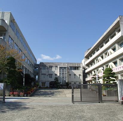 Junior high school. Kawai Municipal Kawai 1412m to the second junior high school