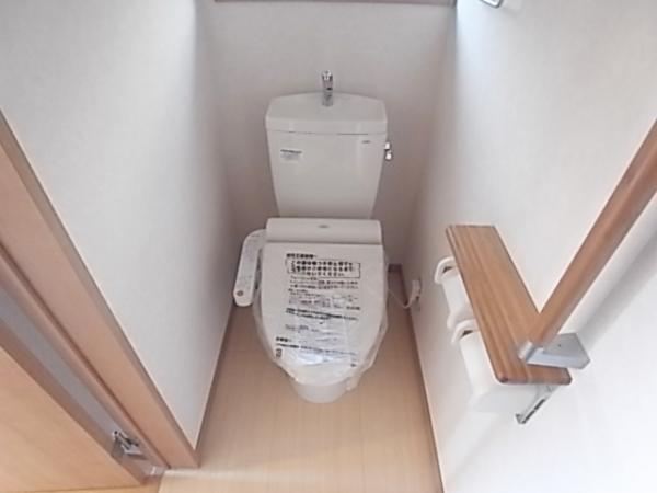 Toilet. Always clean and care a breeze (same specifications toilet)