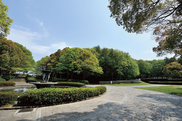Surrounding environment. Prefectural Obuchi pond park (walk 17 minutes ・ About 1340m)