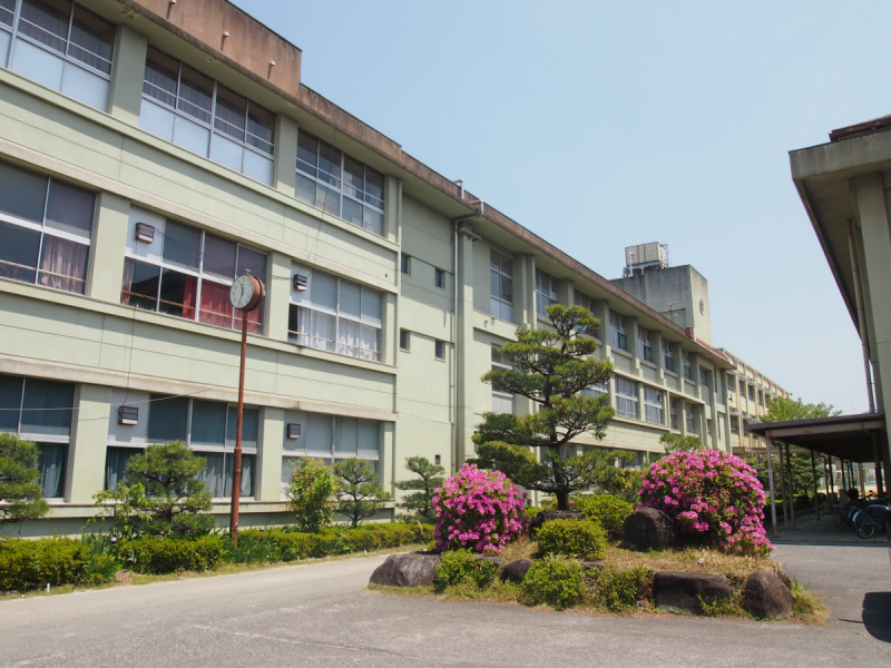 Junior high school. 622m to Kasuga junior high school (junior high school)