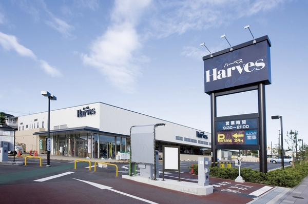 Kintetsu to "Shobuike" Ekimae, There is a super "Harvesting Ayameike store", Convenient Tachiyore on the way home from the train station. The store also features a bakery shop