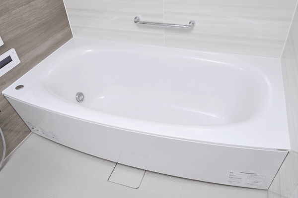 Bathing-wash room.  [Arcuate tub] Draw a soft arch, Tub design of every type sense. Friendly shape along the body of the line (same specifications)