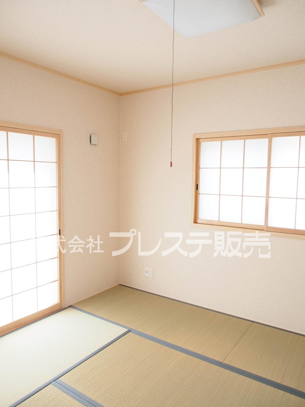 Same specifications photos (Other introspection). Because it is a south-facing Japanese-style room, Good per yang