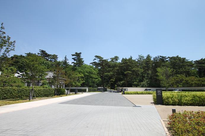 park. 1 minute walk to the Yamato Mandarin Museum. Walking to the Nakano Museum is a 1-minute. 
