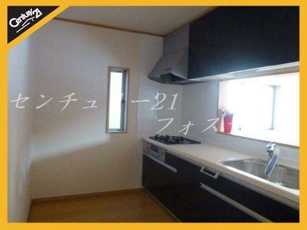 Kitchen. Face-to-face ・ System kitchen ☆ 