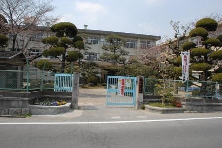 Primary school. 1532m until the Nara Municipal Heijo Elementary School