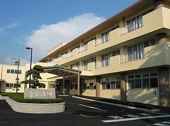 Hospital. 1015m until the medical corporation peace meeting Yoshida hospital