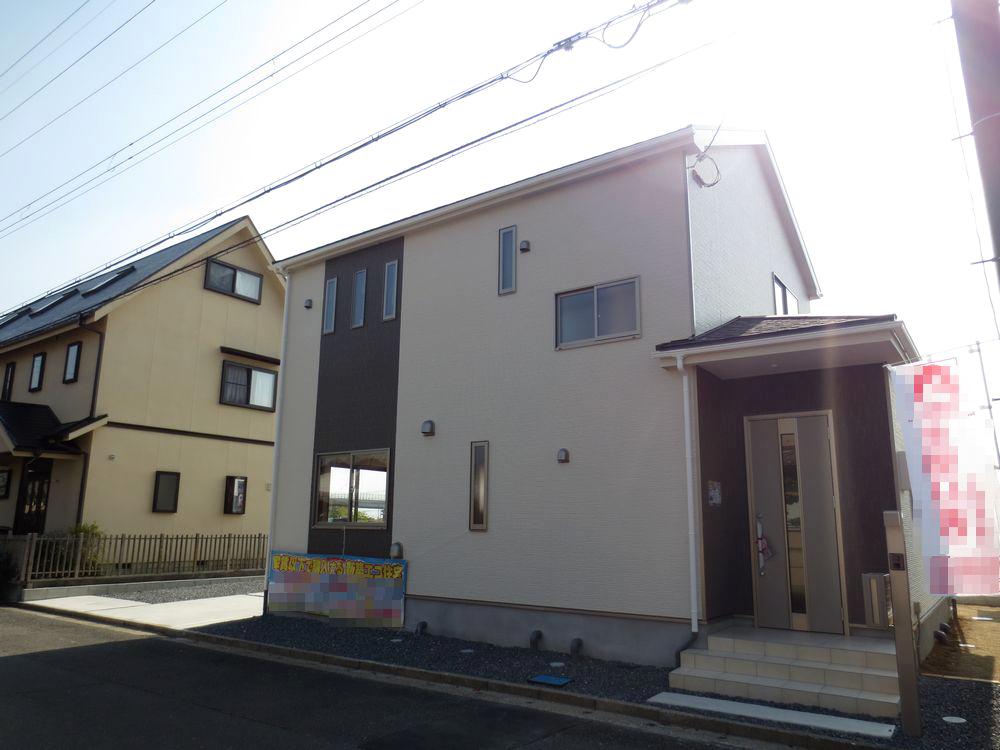 Local appearance photo.  ■ All is electrification outside the structure construction costs included!  ■ 
