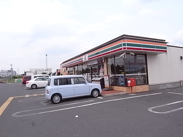 Convenience store. Seven-Eleven Tenri Aji, Kagawa store (convenience store) to 813m