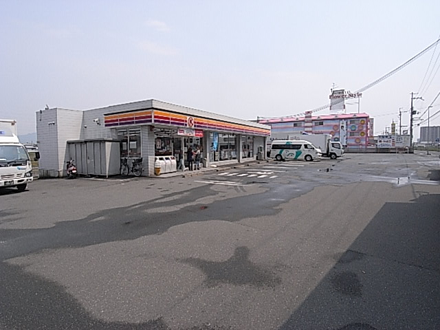 Convenience store. 1305m to Circle K Koriyama Inter store (convenience store)