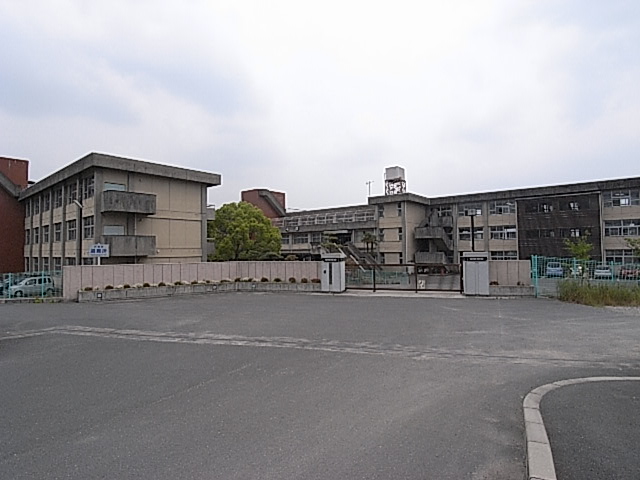 Primary school. Tenri until Municipal Tamba elementary school (elementary school) 1125m