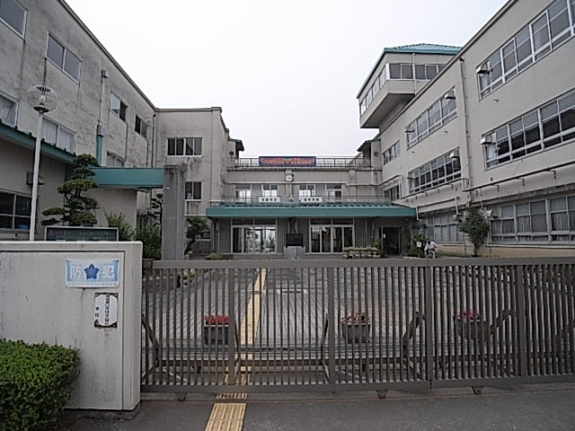 Junior high school. 1685m to Tenri City south junior high school (junior high school)