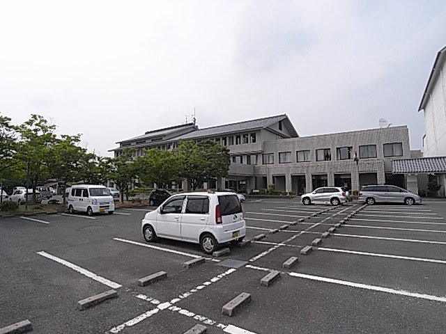 Government office. 1876m to Kawanishi town office (government office)