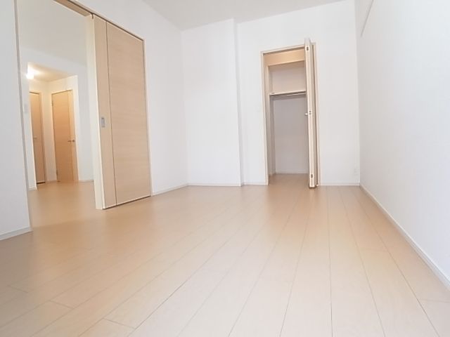 Other room space. New life with a clean floor (* ^ _ ^ *)