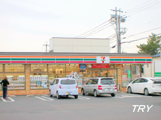 Convenience store. Seven-Eleven Yamatotakada Imazato Machiten up (convenience store) 221m