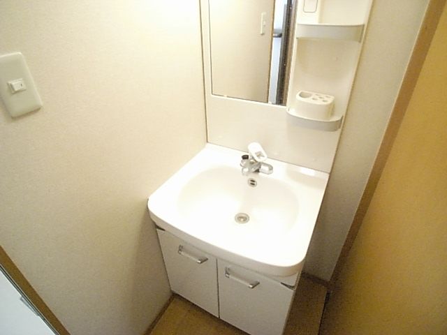 Washroom. Vanity is also a newly installed already! (^^)!