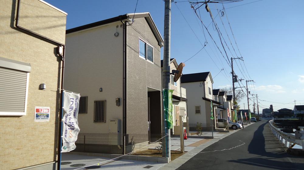 Local photos, including front road