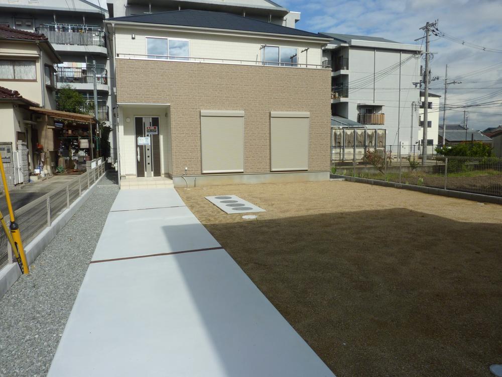 Local appearance photo. Building 2 ¥ 2080 Man Site whopping Facing south in the 91 square meters
