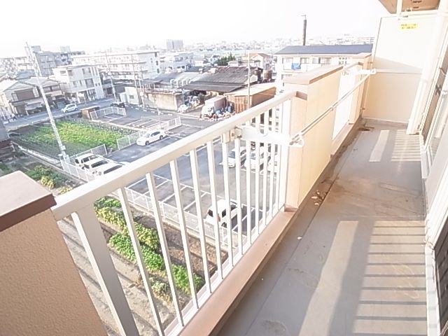Balcony. After all, the apartment is a balcony also a spacious ~ To