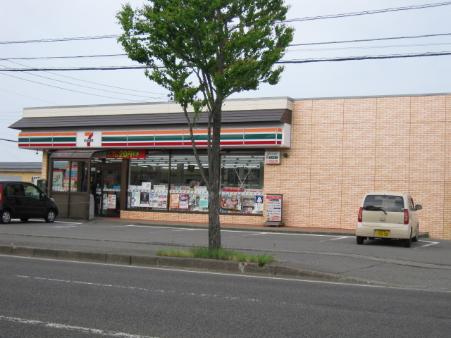 Convenience store. Seven-Eleven Joetsu Kasugayama store up (convenience store) 79m