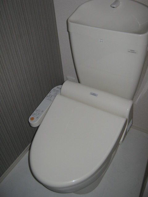 Toilet. There is also to 2F Washlet ~  ☆ 