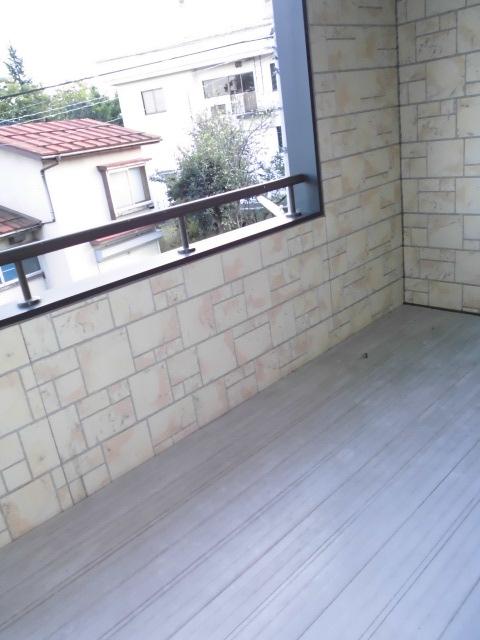 Balcony. Local (10 May 2013) Shooting