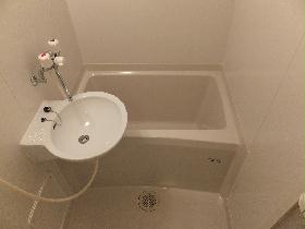 Bath. Bathroom ventilation dryer with