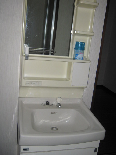 Washroom. Lucky also washstand ☆ 