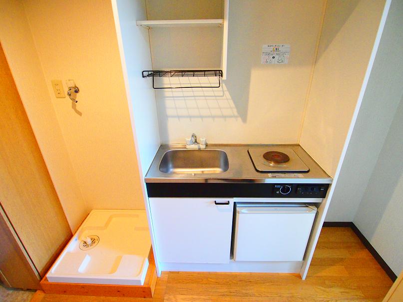 Kitchen. Mini-kitchen (electric stove 1-neck)