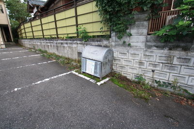 Other common areas. Garbage station