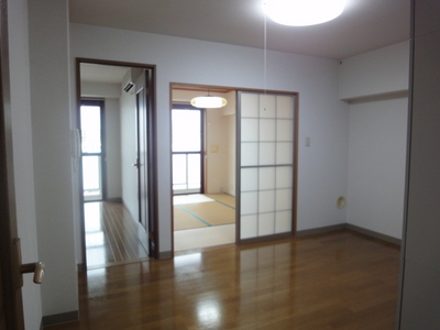 Other. Western-style from DK ・ To the Japanese-style room