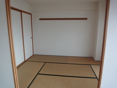 Living and room. Japanese-style room 6 quires! 