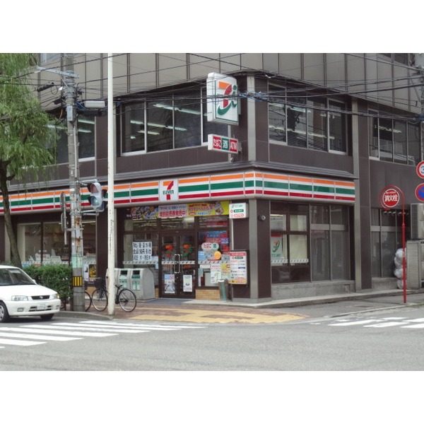 Convenience store. Seven-Eleven Niigata high street shop to (convenience store) 79m