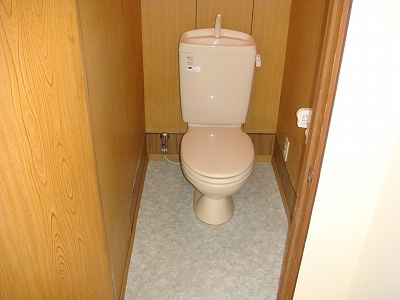 Toilet. bus ・ Toilet Another type. 
