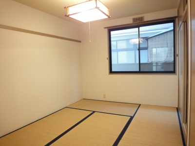 Living and room. Japanese-style room 6 quires