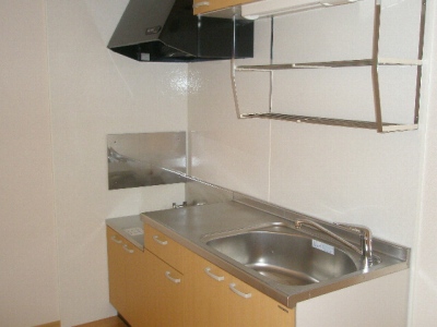 Kitchen. 2-neck is a gas stove can be installed. 