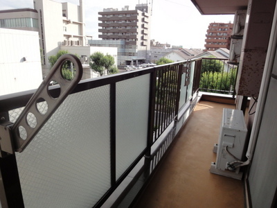 Balcony. Spacious balcony