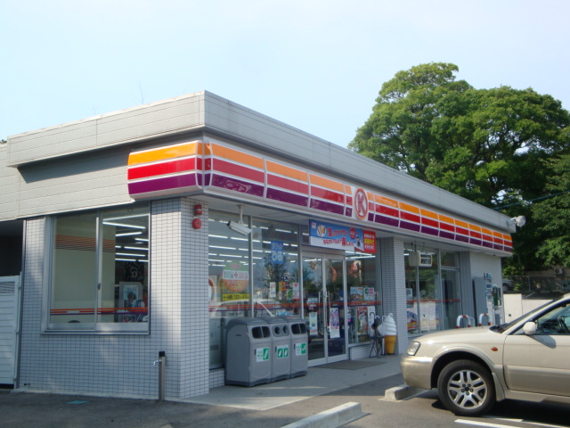 Convenience store. Circle K 268m to Niigata Sekiyahonson Machiten (convenience store)