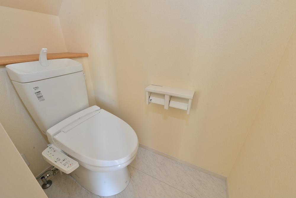 Toilet. Room (August 2013) Shooting