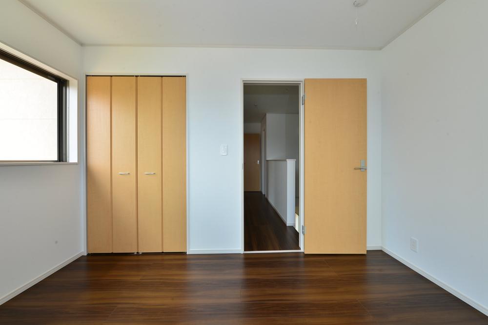 Non-living room. Room (August 2013) Shooting