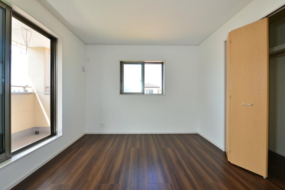 Non-living room. Room (August 2013) Shooting