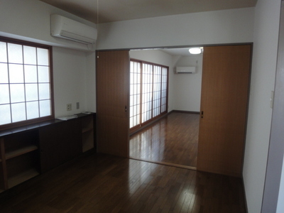 Other room space. Hiroshi 6 is also air-conditioned! 