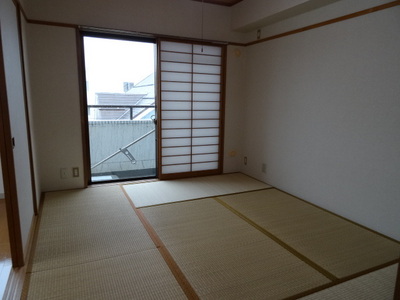 Living and room. 6 Pledge of Japanese-style room