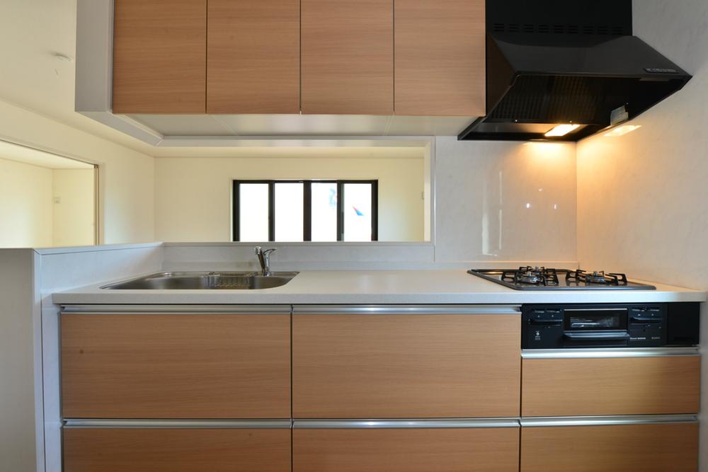 Kitchen. Room (August 2013) Shooting