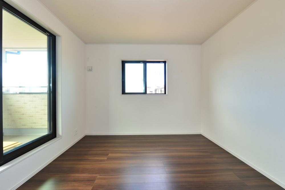 Non-living room. Room (August 2013) Shooting