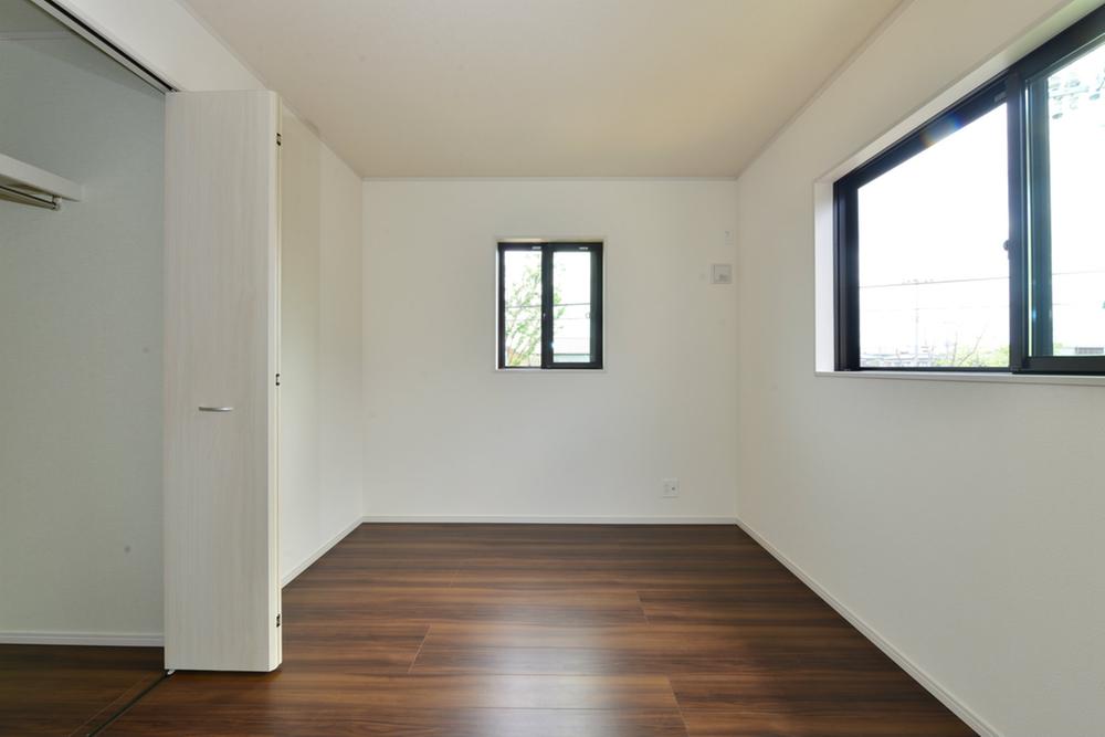 Non-living room. Room (August 2013) Shooting