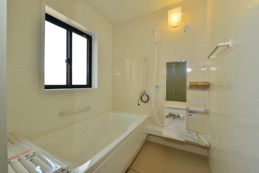 Bathroom. Room (August 2013) Shooting