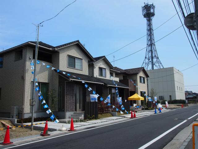 Sale already cityscape photo. Sale already the city average