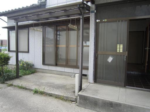 Garden. South-facing terrace