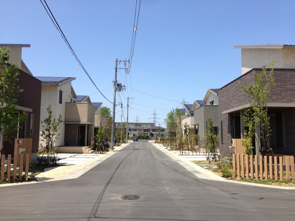 Local photos, including front road. Smart Town of Misawa Homes
